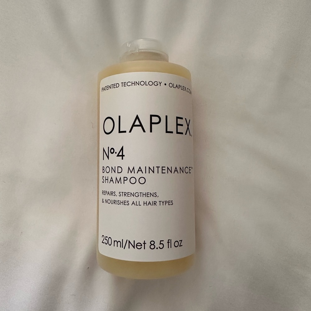 Olaplex number 4 shampoo bottle sealed